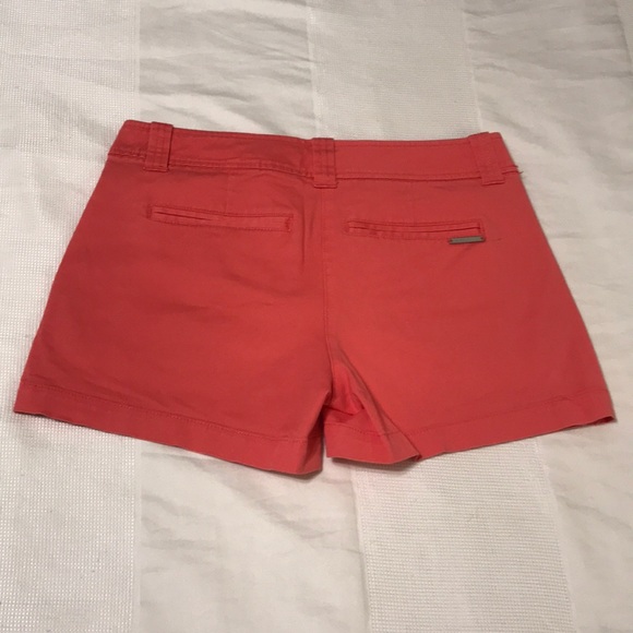Coral New York & Company Shorts - Picture 2 of 6